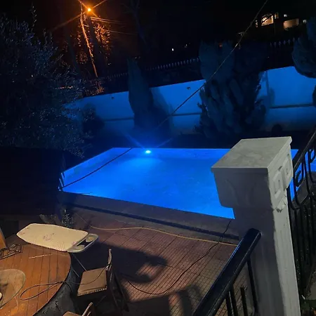 Cozy Little House * شكودر