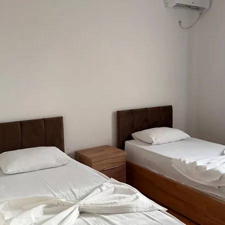 Cozy Little House Livadhe2 * Shkodra